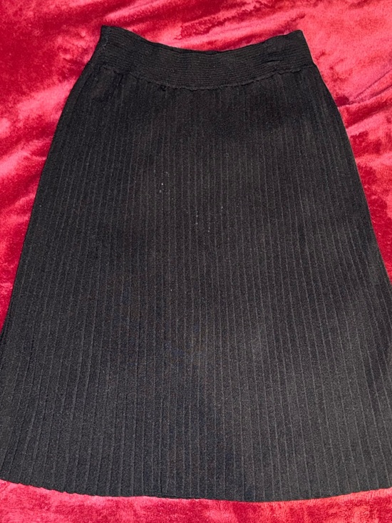 Philosophy Dresses & Skirts - Philosophy Black Ribbed A-Line Skirt